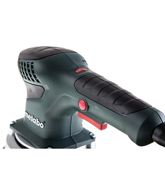 Эксцентриковая шлифовальная машина Metabo SXE 3150 600444000 310вт,150мм,3мм,эл-ка,картон, 12000 об/мин, вес 1.6 кг