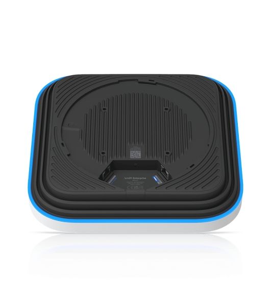 Точка доступа Wi-Fi Ubiquiti UniFi E7 AP 2,4+5+6 ГГц, Wi-Fi 7, 4х4 MU-MIMO, 802.3bt, 1х 10G RJ45, 1х 1G RJ45