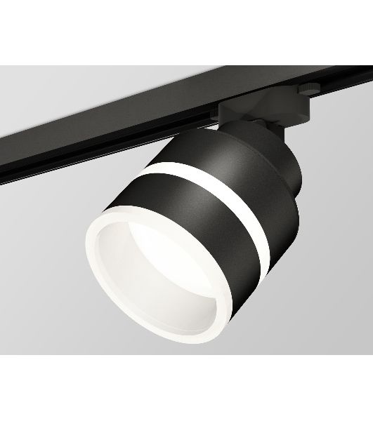 Светильник Ambrella light XT8102024 SBK/FR черный песок/белый матовый GX53 (A2526, A2106, C8102, N8445)