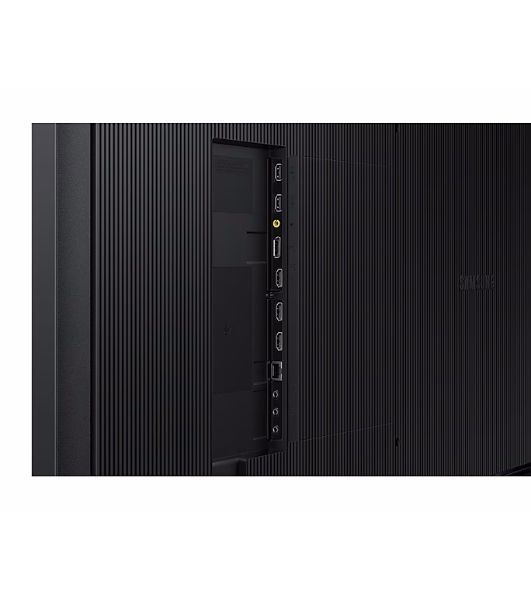 Дисплей Samsung QM55C