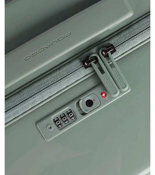 Чемодан Piquadro PQ LIGHT BV4427PQL/VE поликарбонат, зеленый
