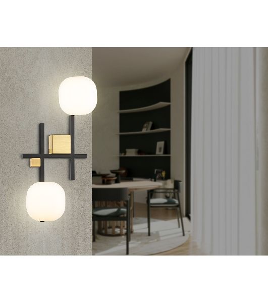 Настенный светильник Ambrella light LH51019/2 BK/BS/FR черный/латунь/белый матовый G9*2 max 28W 230*170*480