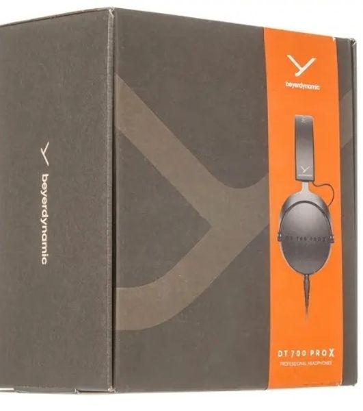 Проводные наушники Beyerdynamic DT 700 PRO X черный, полноразмерные, велюровые амбушюры