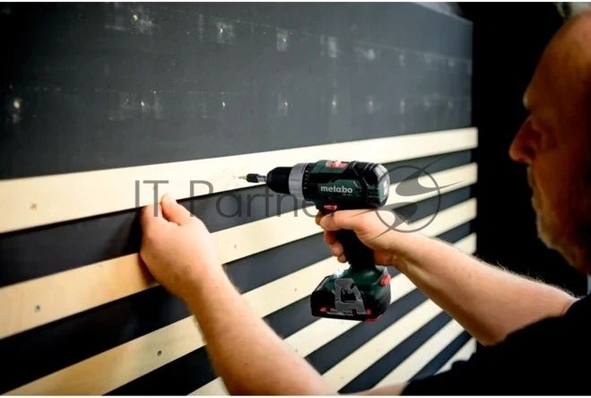 Дрель-шуруповерт Metabo BS 18 L, 18 В, 2 Ач, 60 Нм, бесщеточный