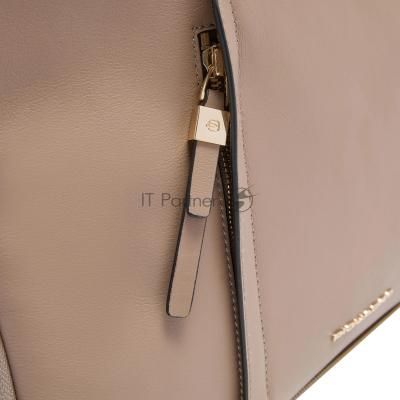 Деловая сумка женская Piquadro Circle CA6698W92/TOBLU с отделением для ноутбука 14" бежевая/голубая натур.кожа