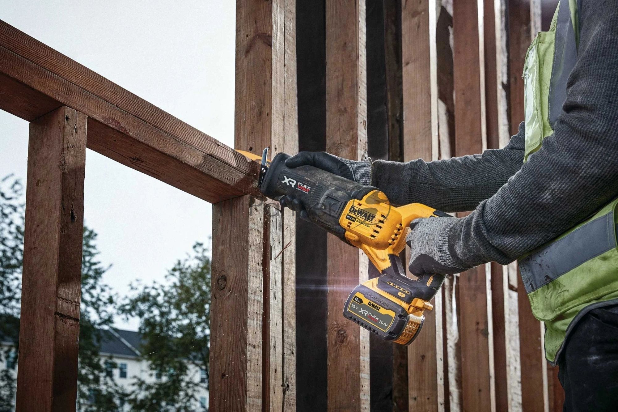 Сабельная пила DeWalt DCS386NT-XJ аккум. 3000ход/мин ДА