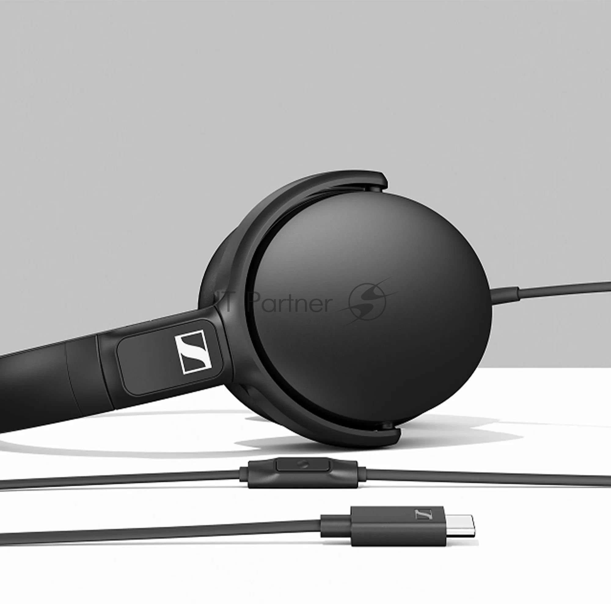 Гарнитура накладные Sennheiser HD 400 U 1.4м черный проводные в ушной раковине (800126)