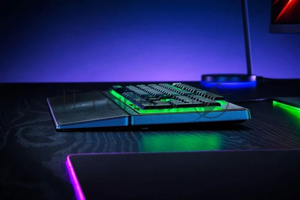 Клавиатура Razer Ornata V3 X проводная, USB Type-A, чёрный