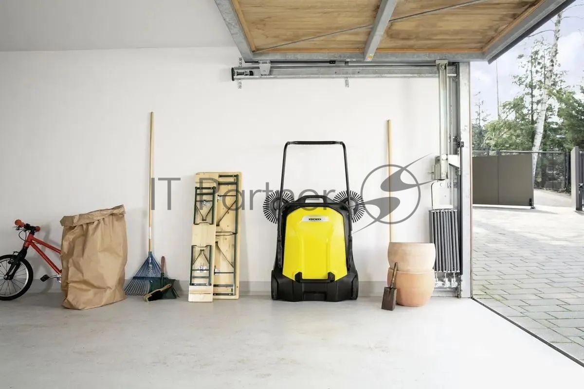 Подметальная машина ручная Karcher S 6 Twin