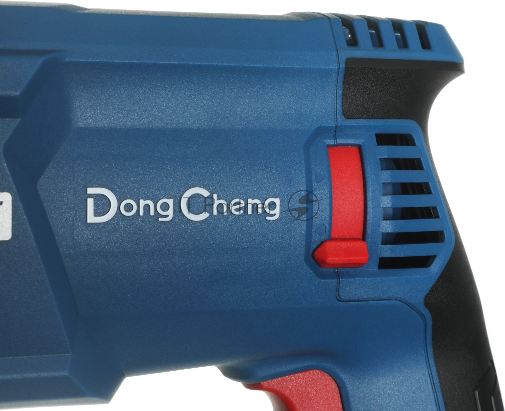 Перфоратор DongCheng DZC04-28, SDS-plus, 820 Вт, 3,3 Дж, от сети