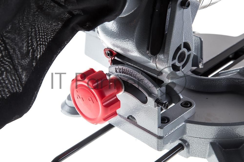 Пила торцовочная ДИОЛД ПТД-1.3М-2101300Вт 4800об/мин диск210х32х2.8мм глуб.60мм шир.120мм 7кг