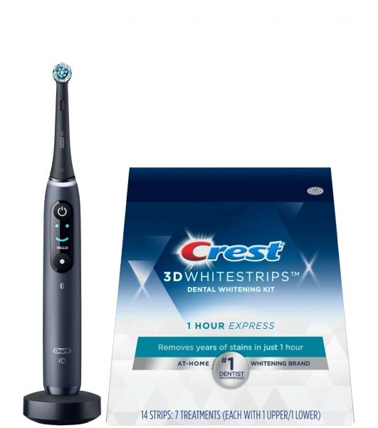Электрическая зубная щетка Oral-B Vitality iO Series 8 черный