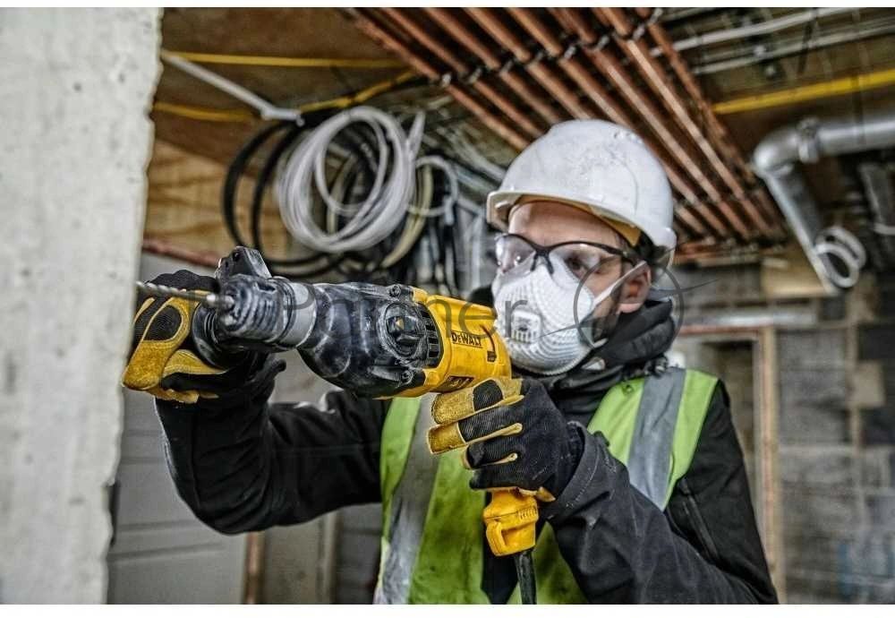 Перфоратор DeWalt D25033-QS патрон:SDS-plus уд.:2Дж 710Вт