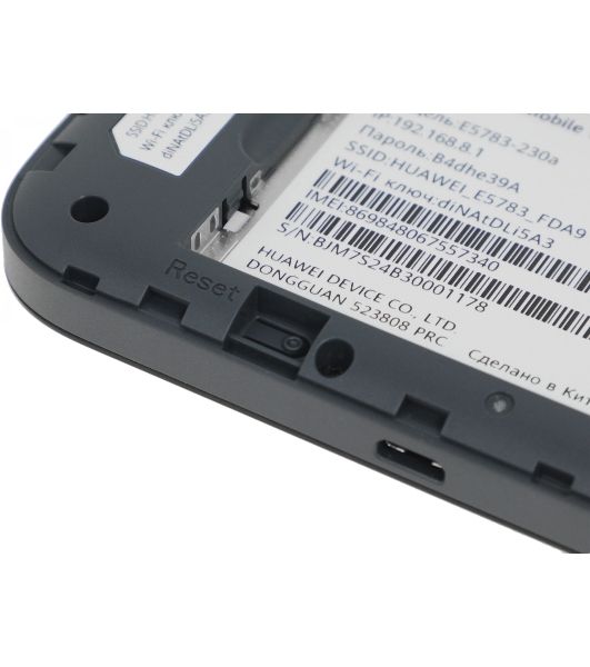 Портативный модем Huawei 51071VQQ E5783-230a 3G/4G Mobile WiFi 3, LTE cat.7, 1500 mAh черный