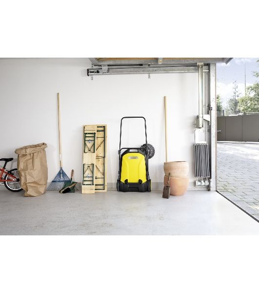 Подметальная машина ручная Karcher S 4 20 л, 1800 м²/ч