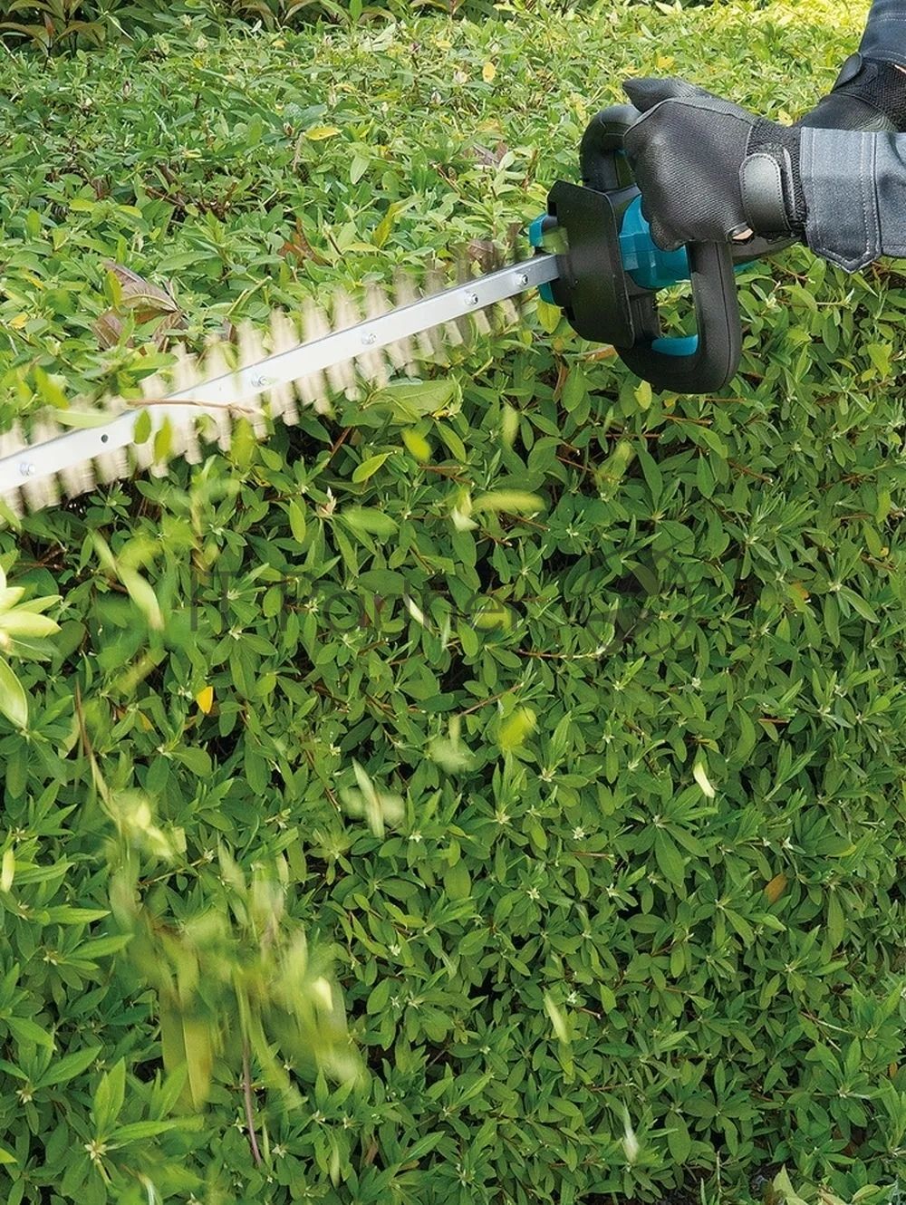Кусторез Makita UH020GZ аккум.