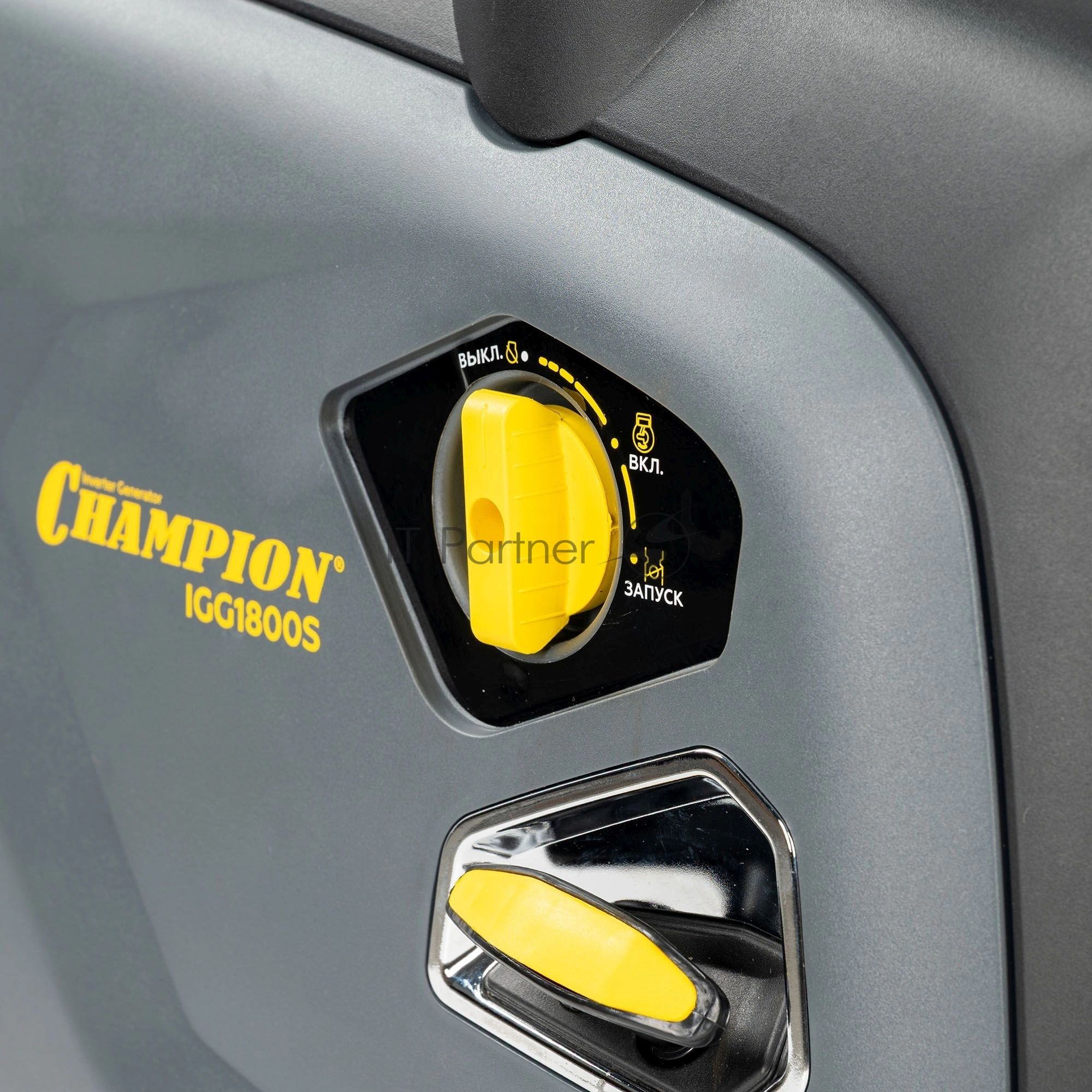 Генератор Champion IGG1800S 2кВт