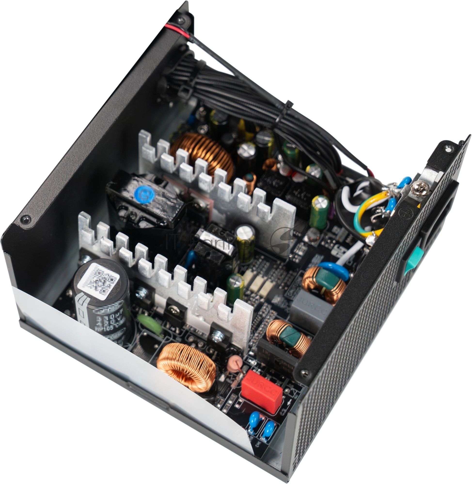 Блок питания Deepcool ATX 550W PF550D V2 80+ silver (20+4pin) APFC 120mm fan 3xSATA RTL